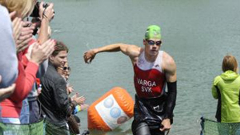 Varga a miklóšová absolútnymi víťazmi akvatlonu pre všetkých - akvatlon1