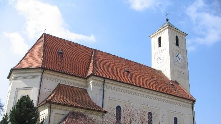 Noc kostolov bude už štvrtýkrát aj v rusovciach - Rusovecky kostol