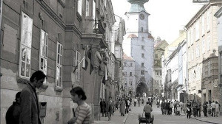 Vypulírované frndy nemali na slúžtičky - kedysi_201605