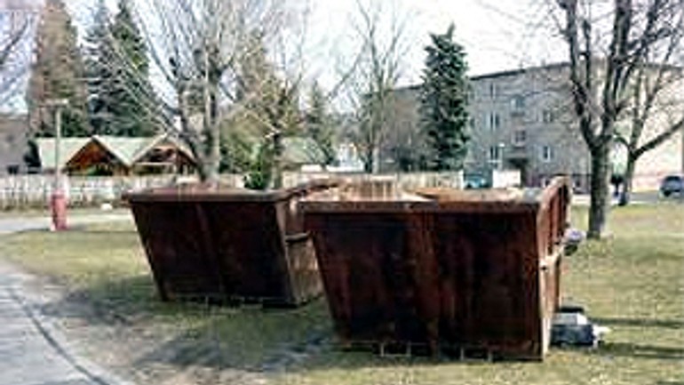 Veľký odpad treba ukladať strategicky - kontajnery