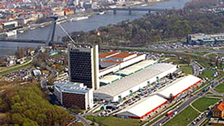 Petržalská verejná plaváreň bude zrejme v inchebe - Incheba