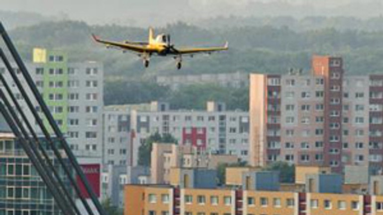 Komáre postrekovali v petržalke, o biopostreku sa neuvažuje - komare_postrek2