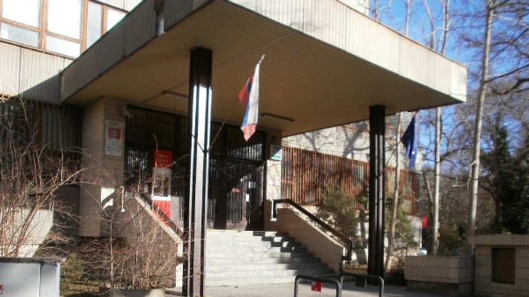 Po streľbe zomrel na sasinkovej 26-ročný policajt - policia_sasinkova