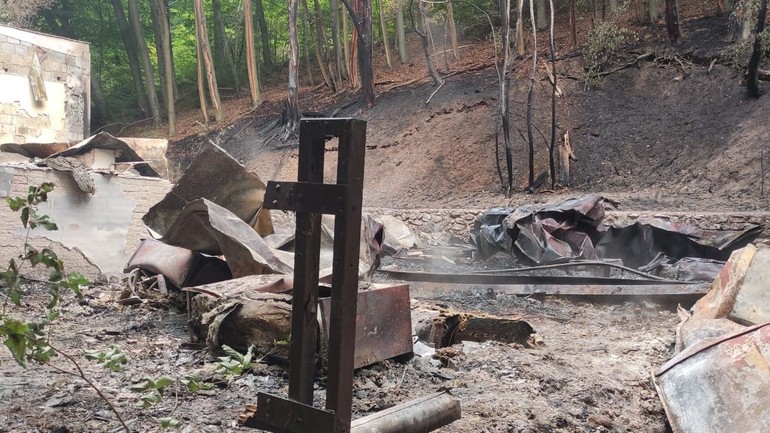 ruina bývalého rekreačného strediska Verona