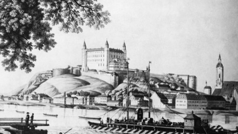 Spomienkový album 09/2001 - 200109 album1