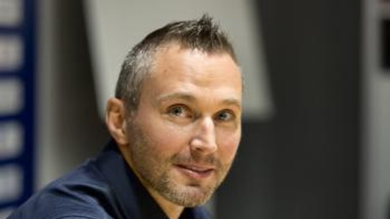 Višňovský sa dohodol so slovanom, kariéru ukončí v belasom - visnovsky_lubo_2015