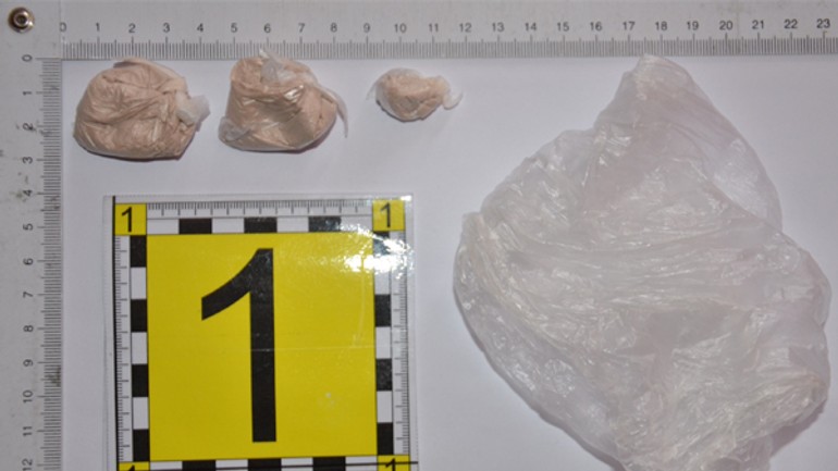 Polícia obvinila dílerov z vrakune a podunajských biskupíc - drogy1