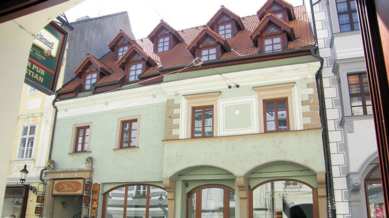 Mesto nevedelo užívateľa dostať preč, tak mu dom predalo - Michalska1