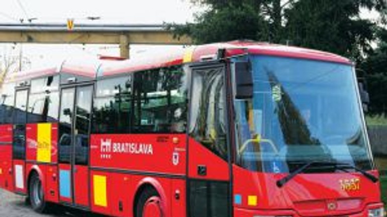 Tender na 90 nových autobusov má byť ukončený v treťom kvartáli tohto roka - autobus