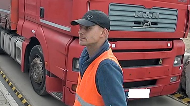 Česky hovoriaci muž ukradol nákladné auto aj s návesom! - cech1