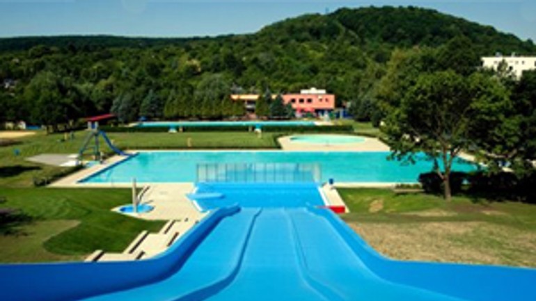 Otvorenie letných kúpalísk museli odložiť - kupalisko_rosnicka