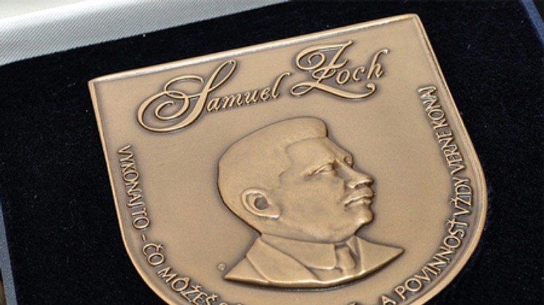 Krajskí poslanci rozhodli o oceneniach bsk - cena_samuela_zocha