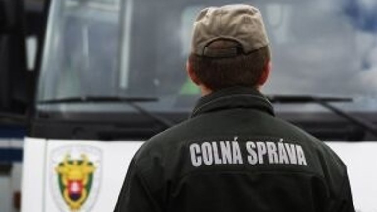 Bratislavskí colníci dnes začali kontrolu na starej vajnorskej - Colna sprava