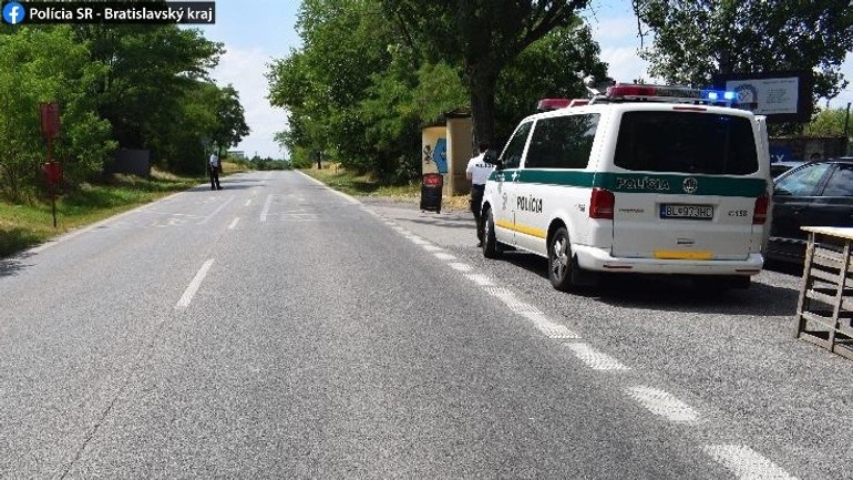 MHD Kamence polícia