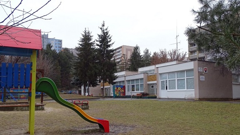 V karlovej vsi zrekonštruujú 5 škôlok. je medzi nimi i tá „vaša“? - MŠ Ladislava Sáru