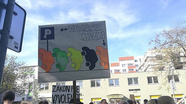 V novom meste budú opäť protestovať proti polyfunkcii bez parkovania - protest nove mesto
