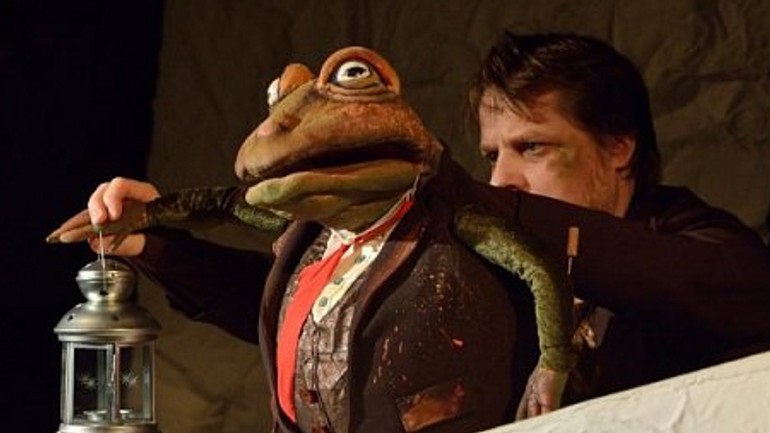 V bábkovom divadle sa udomácnili žabiaci čľup a kvak - clup_kvak1