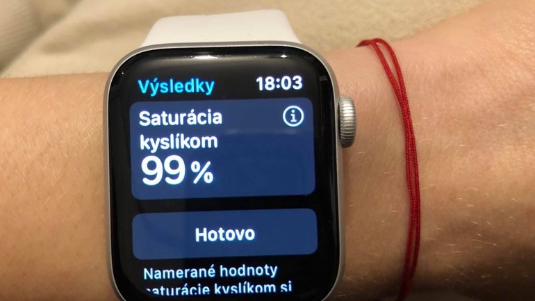 Meranie saturácie kyslíkom pomocou smart hodiniek