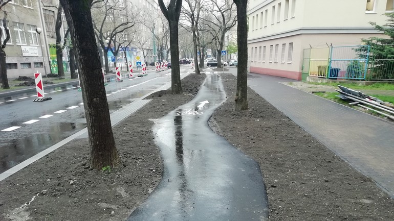 Cyklotrasa na Blumentálskej