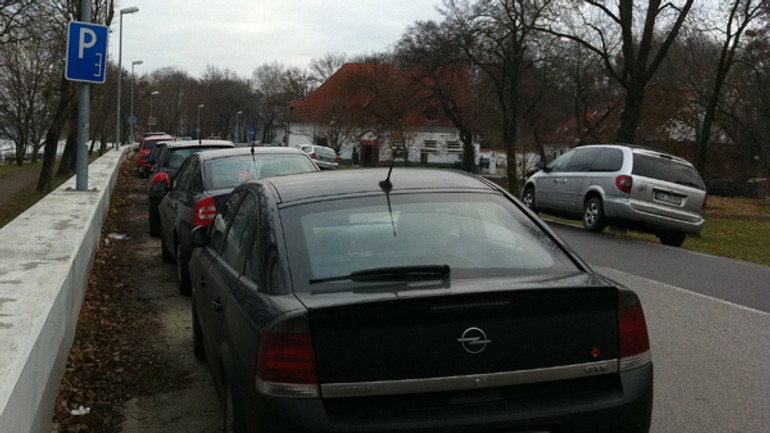 Stratégia mestskej parkovacej politiky je na stole - Parkovanie