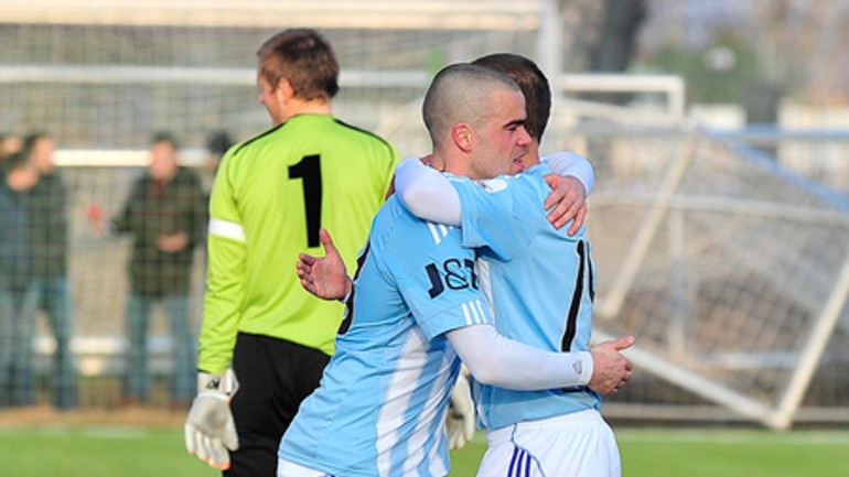 Futbalisti slovana nezaváhali ani v príprave proti senci - Skslovan senec