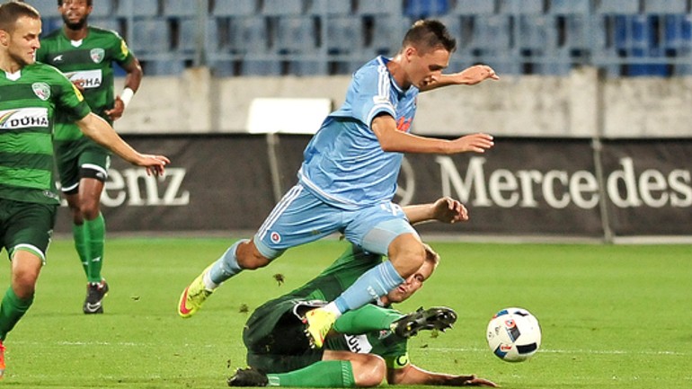 Slovanisti prišli o víťazstvo v posledných sekundách - skslovan_fctatran