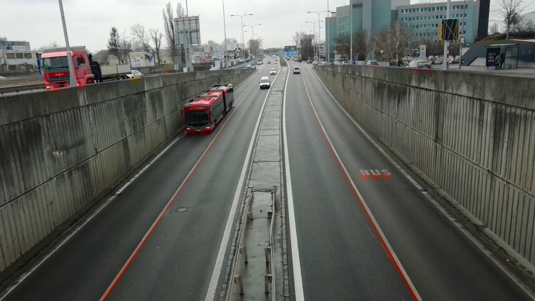 Bus pruhy na Bajkalskej