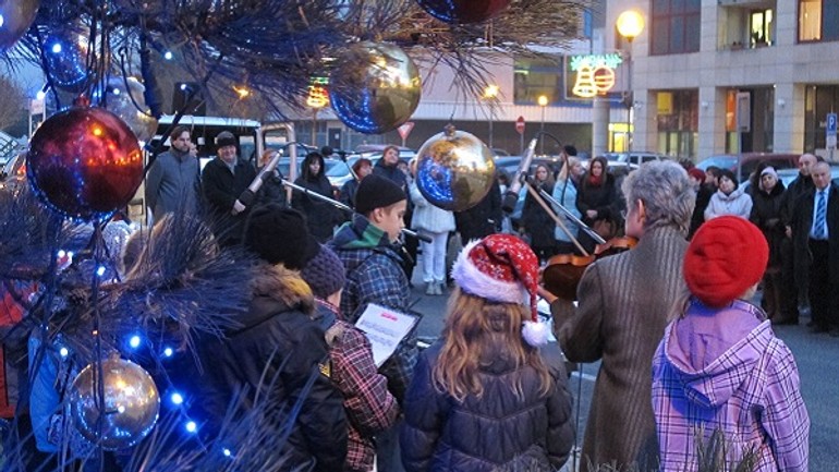 Dnes odštartujú vianoce aj v novom meste - vianoce banm