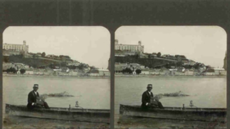 Stereofotografie zo starého prešporku - pamatnik05