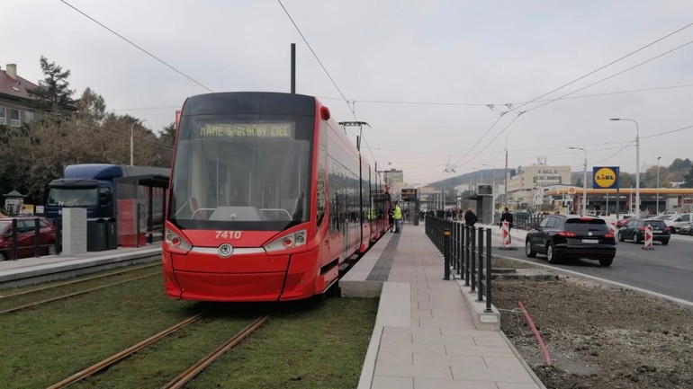 Spustenie Dúbravsko-Karloveskej radiály