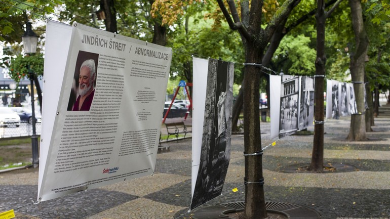 Výstava (Ab)normalizace českého fotografa Jindřicha Štreita