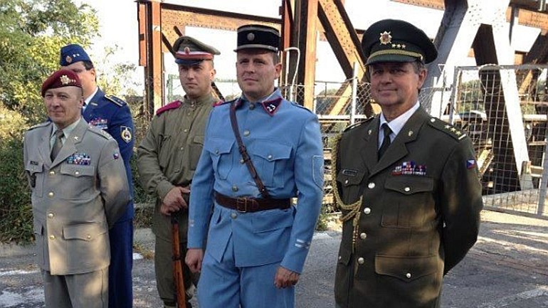 Od pripojenia petržalky k bratislave uplynulo 93 rokov - Legionari1