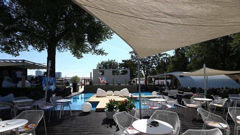 Foto: otvorili pláž na petržalskom brehu dunaja - v čom bude iná ako vlani? - Magio plaz_01