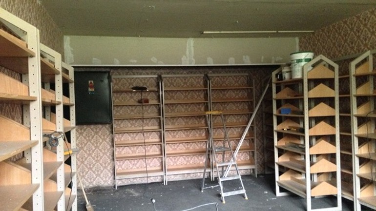 Miestna knižnica petržalka obnovuje jednu z najstarších pobočiek - kniznica petrzalka