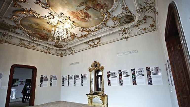 Staré mesto dokončilo obnovu pistoriho paláca na štefánikovej ulici - Pistoriho palac