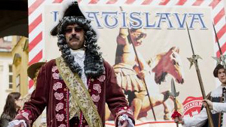 Mestské brány odpečatili, začala sa turistická sezóna - bpv_odpecatenie