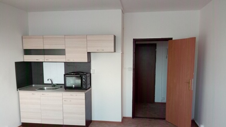 Foto: zanedbaná ubytovňa kopčany mení svoju tvár - Kuchyna3