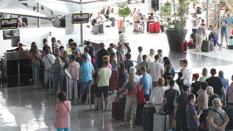 Bratislavské letisko: kam najviac lietame? - letisko2