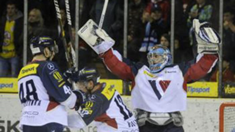 Hokejisti slovana vyradili trenčín, vo finále ich čakajú košice - Tn hcslovan41