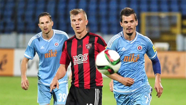 Slovan v dohrávke fortuna ligy zdolal trnavu 2:0 - skslovan_TT_2015