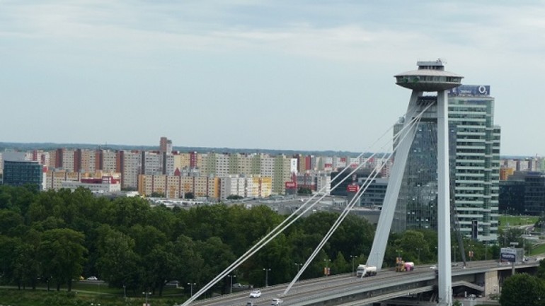 Most snp uzavrú - mesto ide kontrolovať technický stav mostovky - most-snp4-lightbox