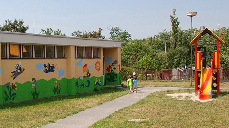 Lamačskí poslanci nepredĺžili nájom cirkevnej škôlke, hrozí je tak zánik - skolka_lamac