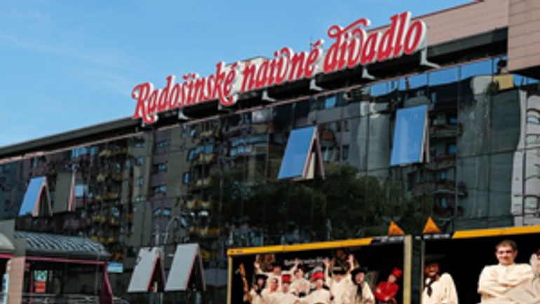 Radošinci otvorili divadelnú sezónu v nových priestoroch - rnd_zahradnicka