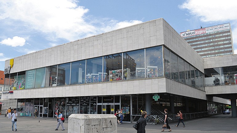 Hotel kyjev ani bývalý prior nebudú kultúrnou pamiatkou - kyjev1