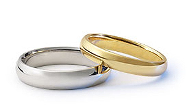 V petržalke sa za posledné tri roky zosobášilo 860 párov - obrucky