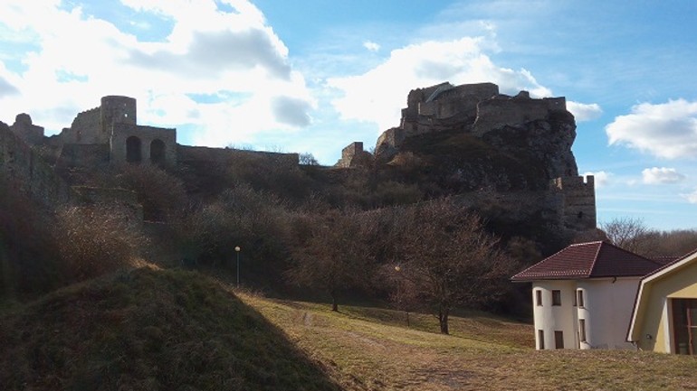 Foto: kam vyraziť počas víkednu? pozreli sme sa, čo vás čaká pod hradom devín - P16