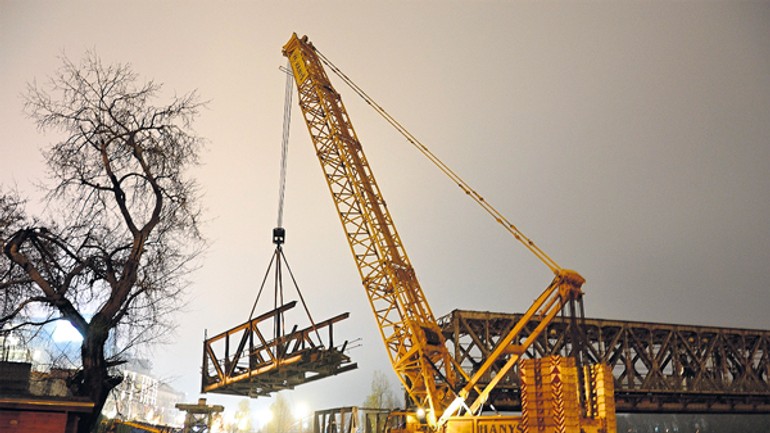 Výstavba tzv. petržalskej električky sa začala demontážou starého mosta - elektricka_demontaz