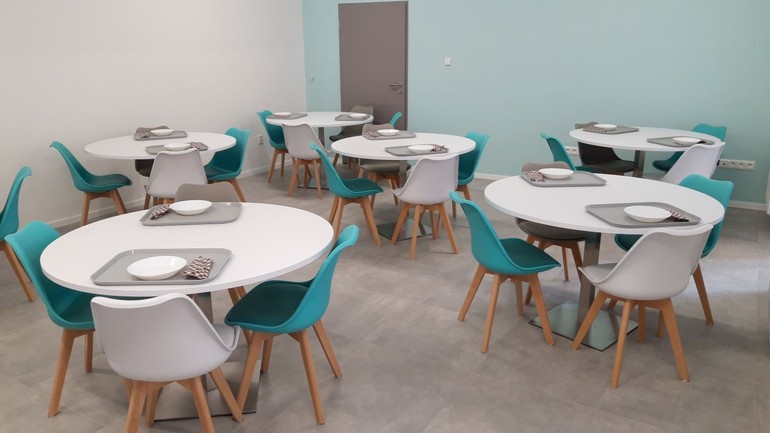 ​​Na ZŠ na Jelenej ulici sa školnícky byt zmenil na jedáleň.