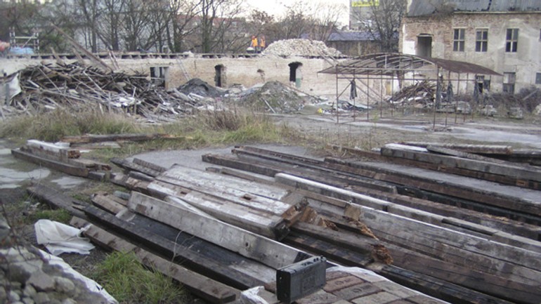 Ďalšia technická pamiatka v bratislave končí - Tabakova5