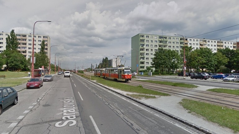 Električka na Saratovskej